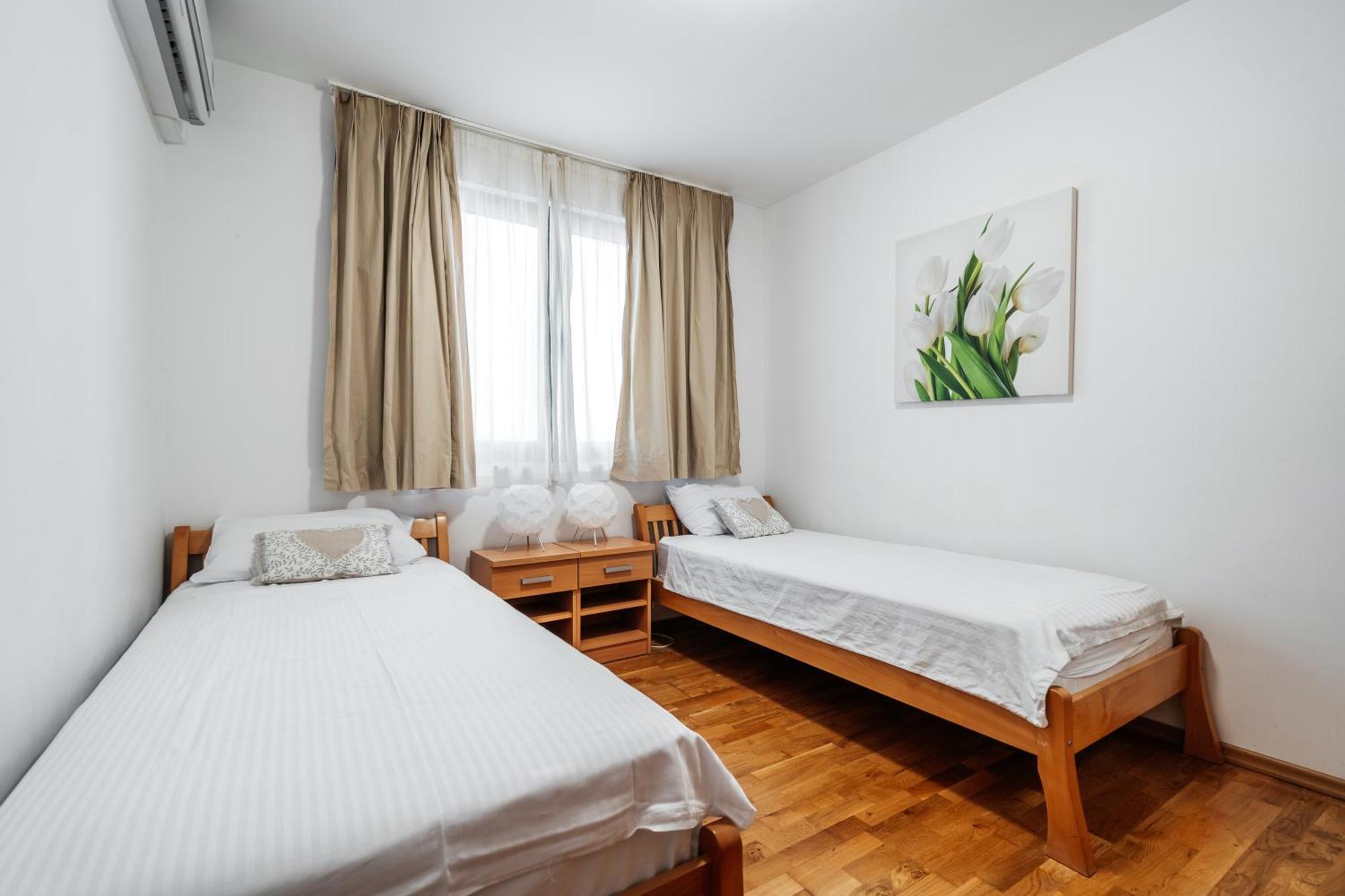 Blue Horison By In Appartement *