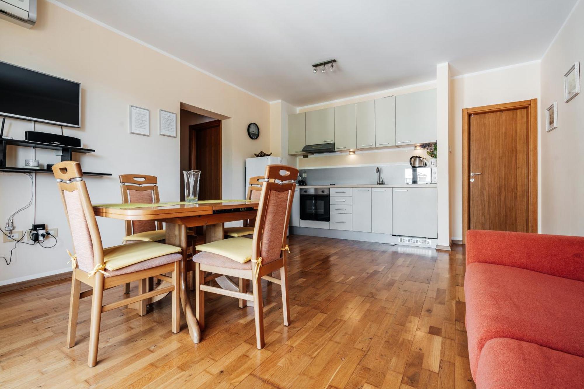 Blue Horison By In Appartement *